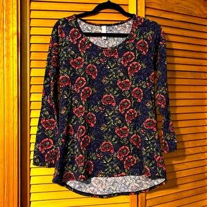 Lularoe Rose Tunic Top
